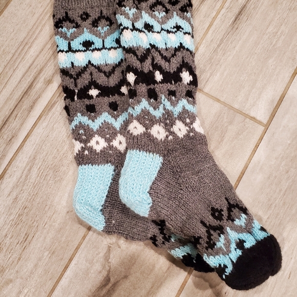 Handmade knee high socks - Picture 6 of 6